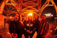 JYNX duwt Nü-Metal Revival vooruit met “Heatwave ’98”